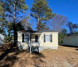 Building Photo - 1920 Bain Dr Rental