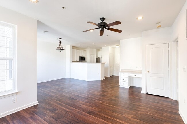 Photo - 400 Symphony Cir Unit # 360C