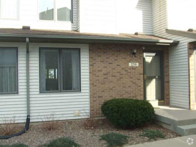 Building Photo - 236 Westside Dr Rental