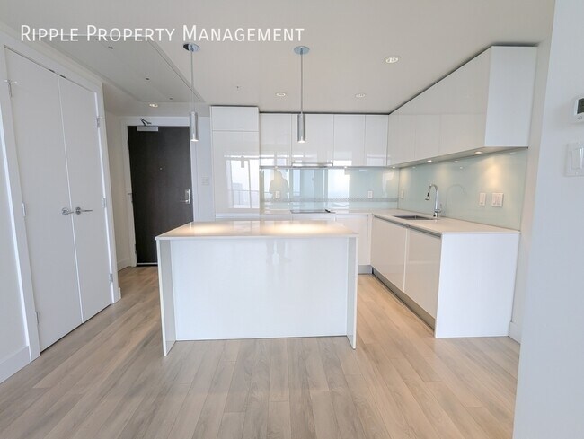 Photo - FANTASTIC 1 BED\1 BATH CONDO | VICTORIA PARK Unit 2601