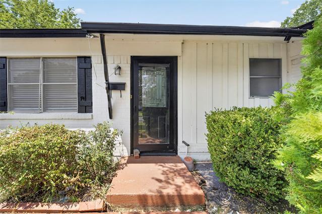 Photo - 909 Rosewood Hills Dr