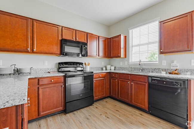 Middletown Landing - 2BR, 2.5BA - 1,100SF - Kitchen