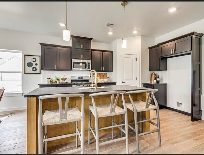 Photo - 14500 Chambery Ct
