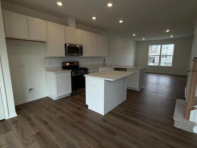 Photo - 14934 Dyer Ln