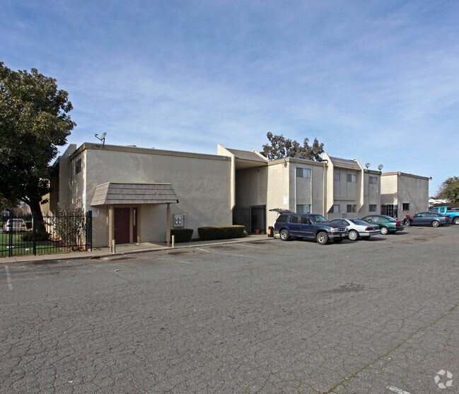 Photo - La Posada Apartments