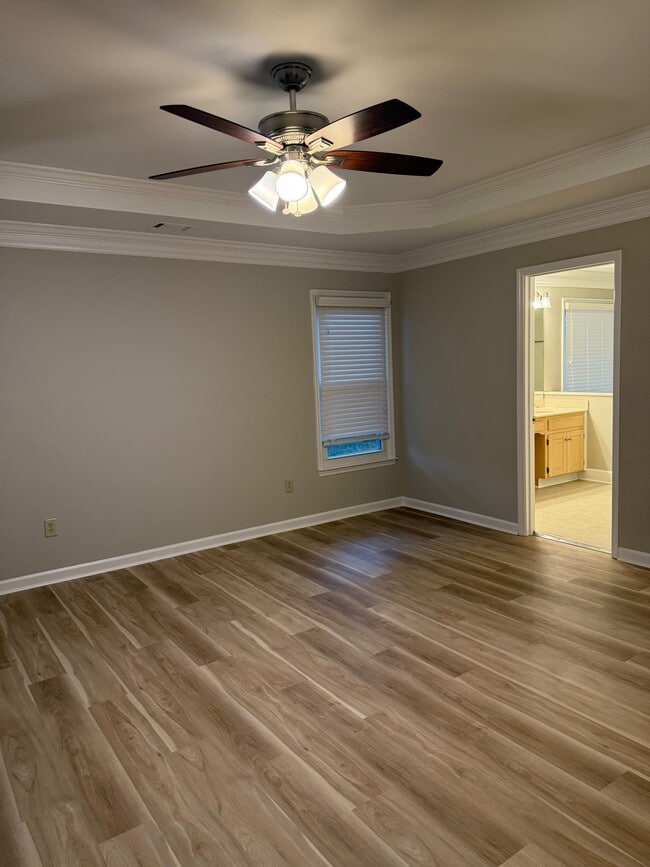 Photo - 1601 Willow Way