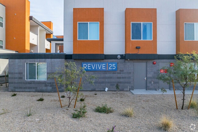 Revive 25 Apartments