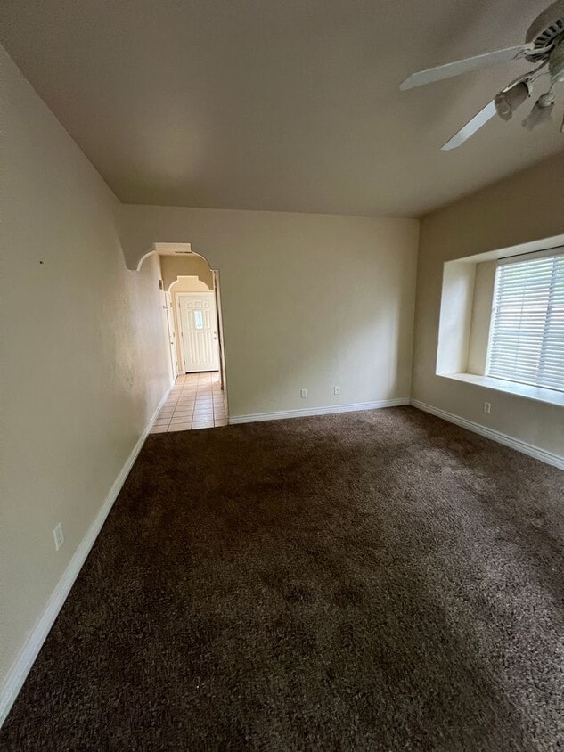 LIGHT, BRIGHT & SPACIOUS: 3 Bed/2.5 Bath T... - LIGHT, BRIGHT & SPACIOUS: 3 Bed/2.5 Bath T...