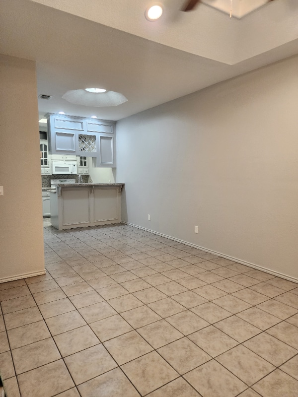 Photo - 607 Buena Vista Dr Apartment Unit 2B