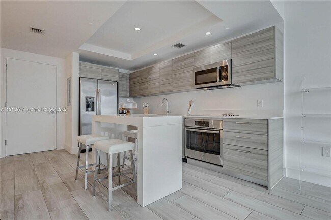 Photo - 121 NE 34th St Unit 2905