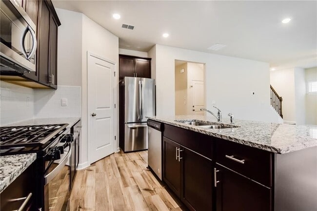 Photo - 282 Timberland Ave