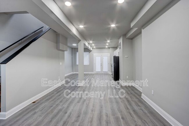 Photo - 2619 Loyola Northway