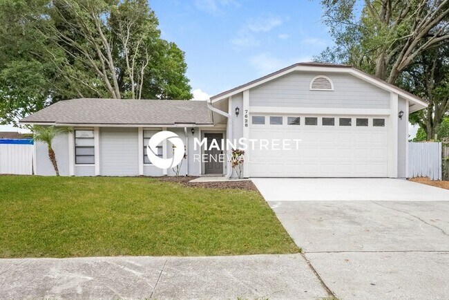 Photo - 3 Bedroom Pet-Friendly Home in Orlando, FL with Main Street Renewal