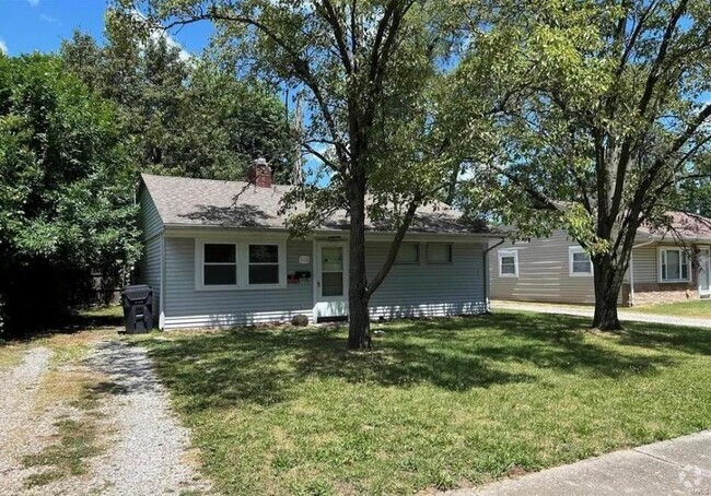 Building Photo - 1126 Lilac Dr Rental
