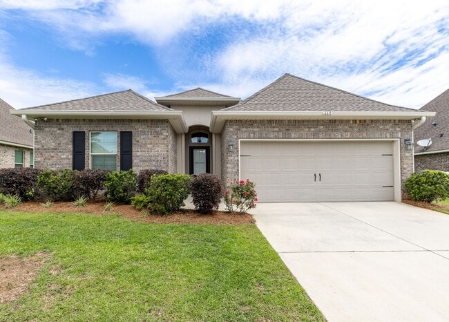 Building Photo - 3/2 Bedroom Fairhope!