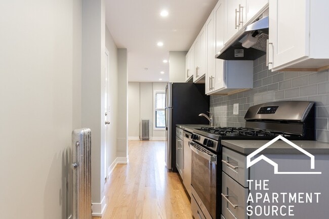 Photo - 516 W Cornelia Ave Unit 209
