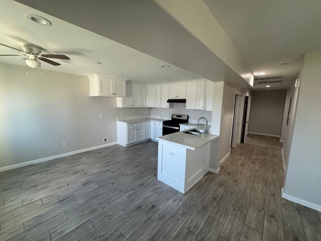 Photo - 1627 Virginia St Unidad C