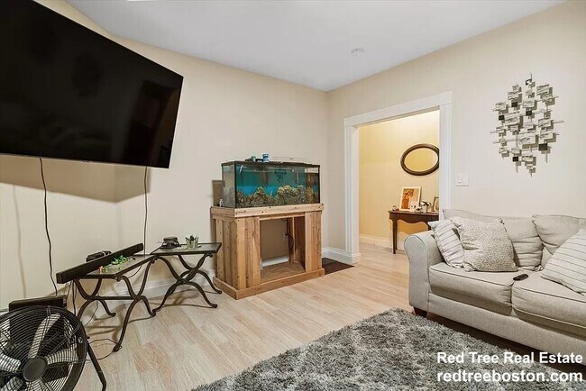 Photo - 24 Weld Hill St