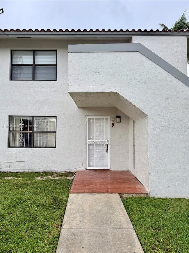 Building Photo - 14833 SW 80th St Unit 102-5 Rental