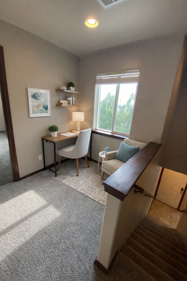 Photo - 4123rd Unidad B