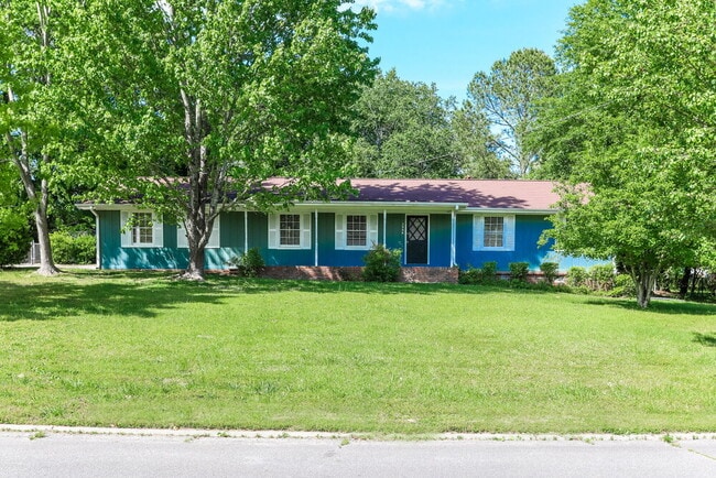 Building Photo - 2906 Elizabeth Ln