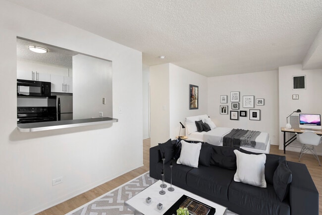 Photo - 1133 N. Dearborn