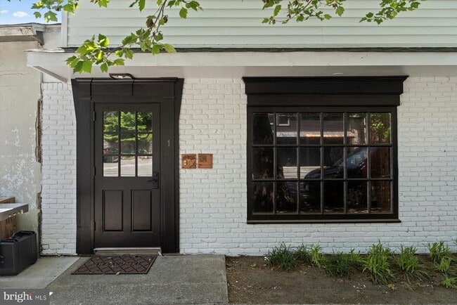 Photo - 1 N Main St Unit APT 2