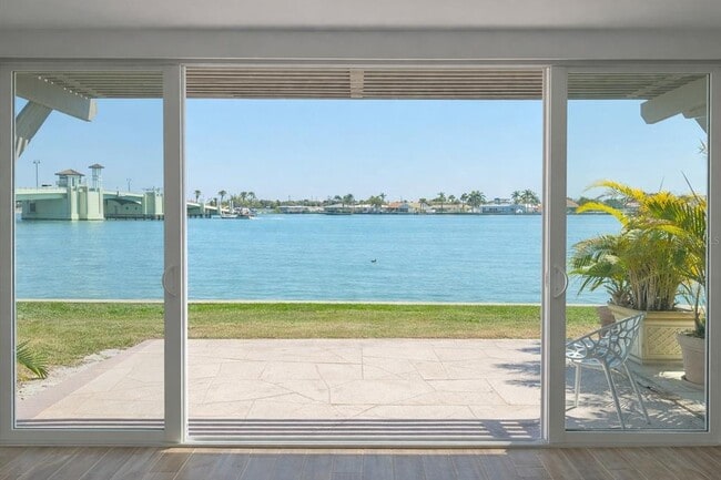 Photo - 500 Treasure Island Causeway Unit 109