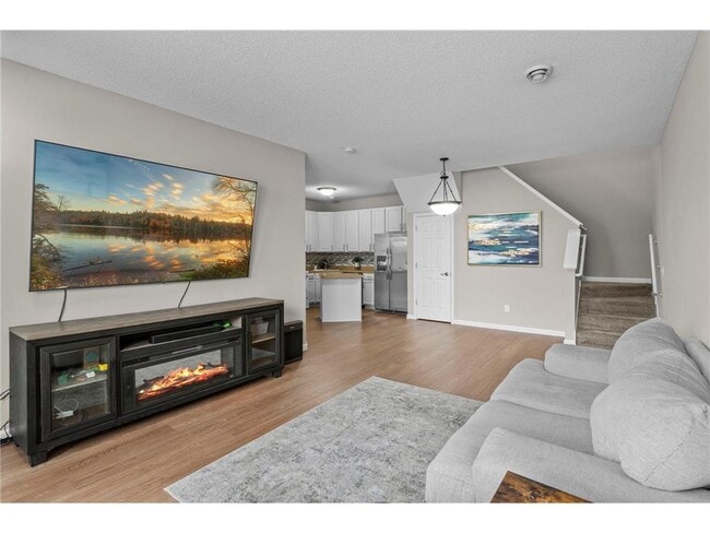 Photo - 2504 Country View Dr