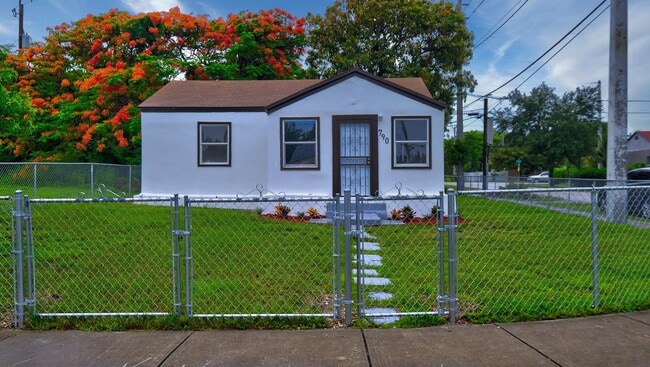 Building Photo - 790 NW 64th St