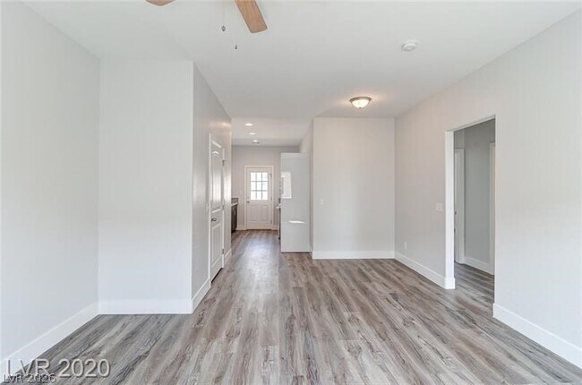 Photo - 1420 Ogallala St Unidad 2