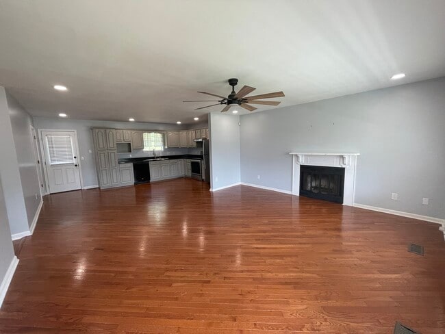 Photo - 6101 Morning Glory Dr