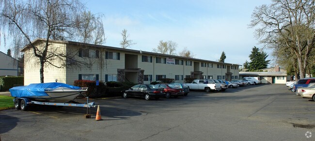 Cape Lee Apartments