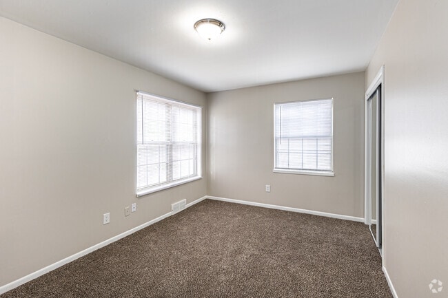 2BR, 1.5BA Townhome - 890SF Bedroom