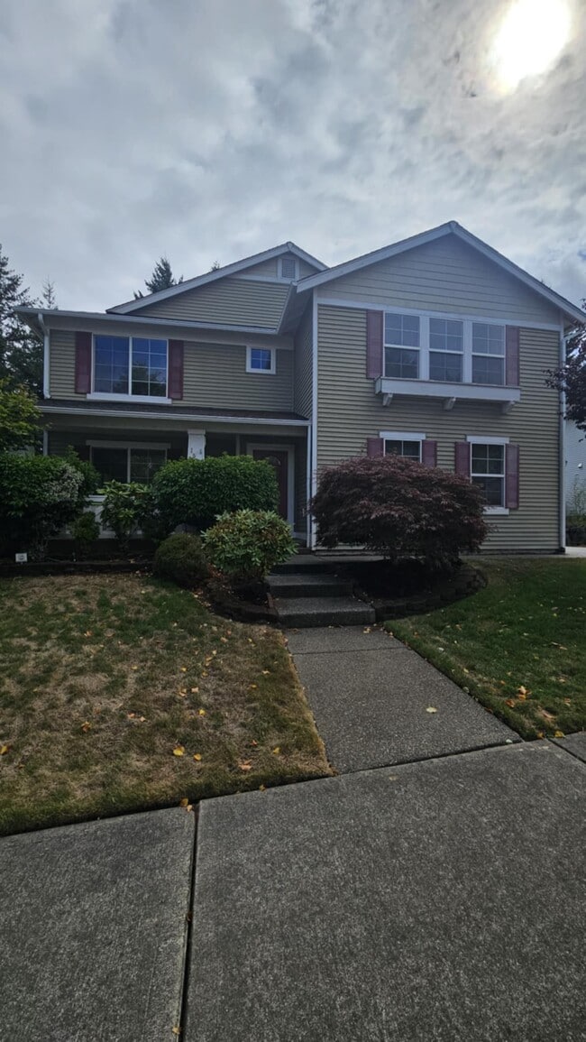 Building Photo - 1562 Packwood Ave Rental