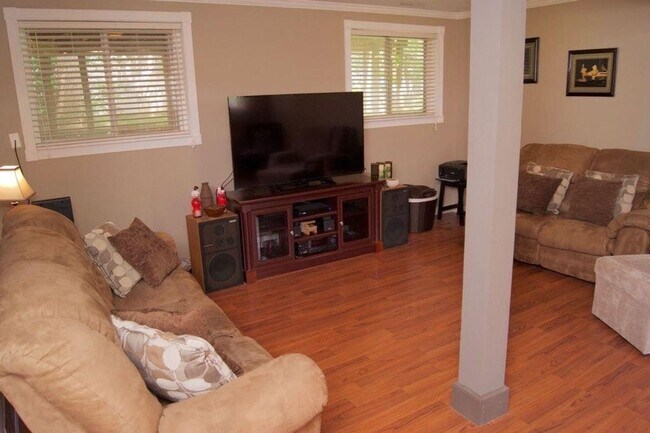 Photo - Beautiful 3 bedroom home in West Lafayette!