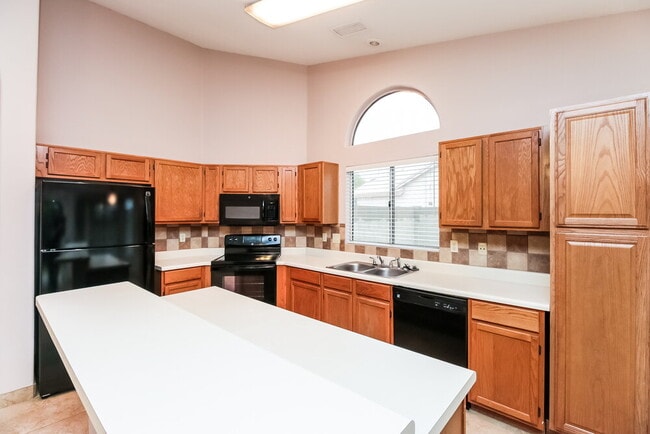 Photo - 1625 E Sheffield Ave