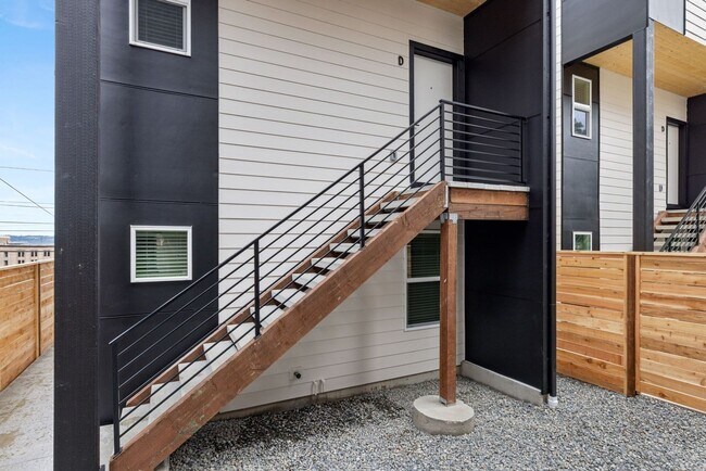 Photo - New Construction DownTown Tacoma - Great CityScape Views! Unit D