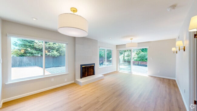 Building Photo - 1321 Lasuen Dr Rental