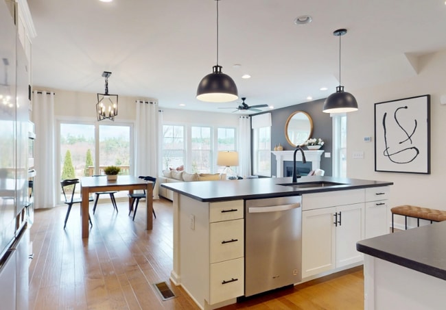 Photo - 129 Cold Brook Dr