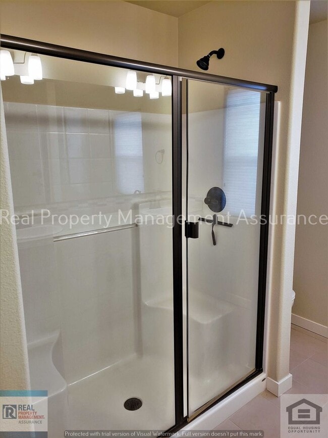 Photo - 28857 SW Geneva Loop