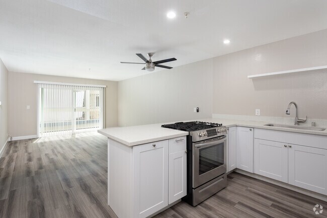 Model B - 2BR, 2BA