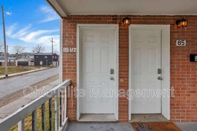 Photo - 85 1/2 S Wheatland Ave