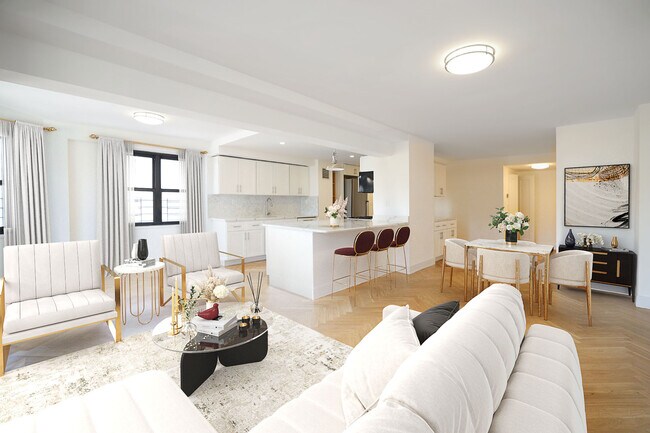 Photo - Lexington Towers