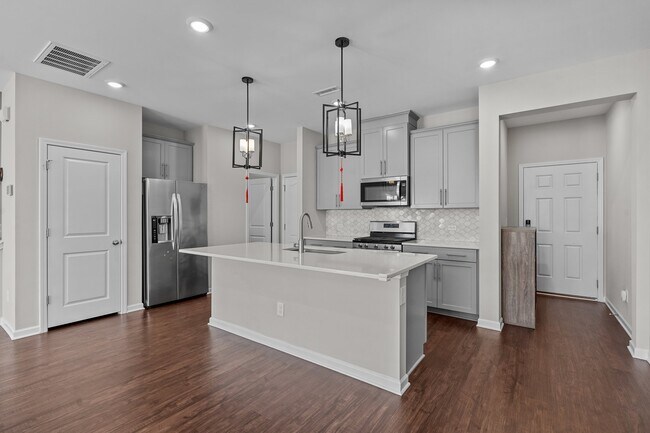 Photo - 1606 Clayfire Dr.