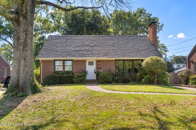 Building Photo - 810 Beechwood Rd Rental