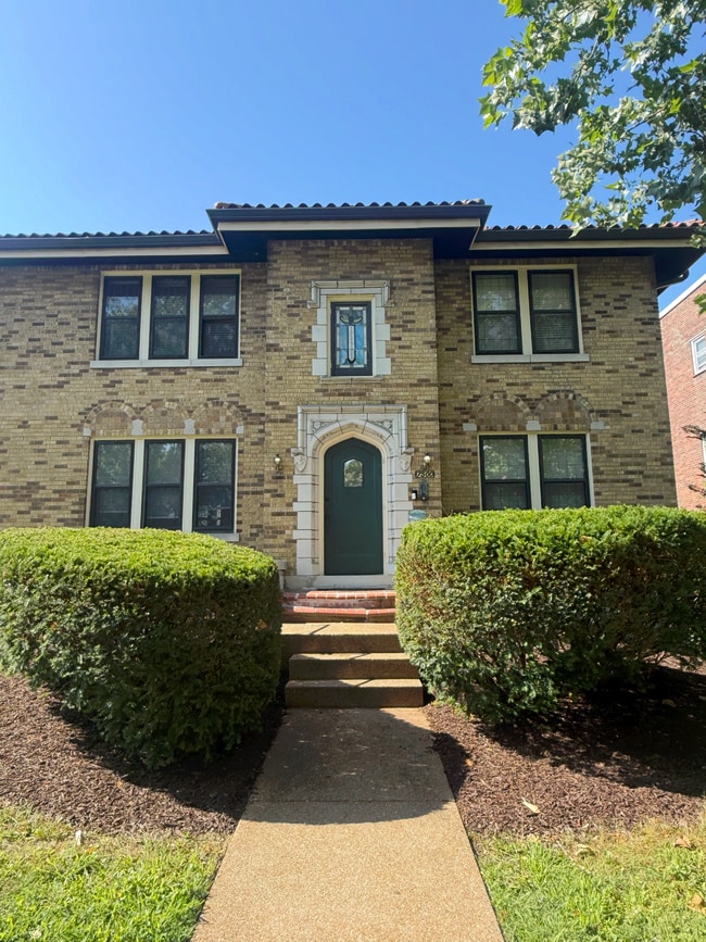 Photo - 7500 Parkdale Ave
