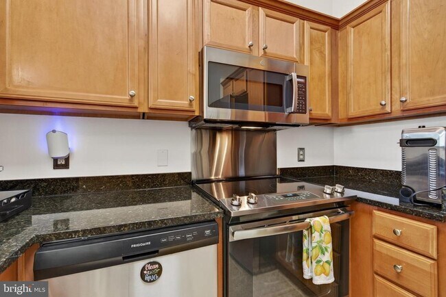 Photo - 11800 Sunset Hills Rd Unidad 126