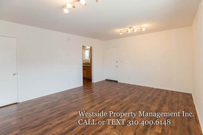 Photo - 134 Chautauqua Blvd