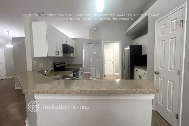 945 Park Valley Cir